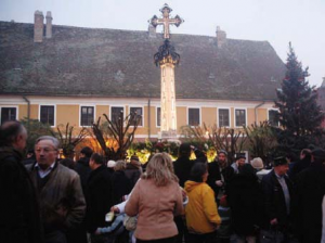 A hétvégén indulnak a város adventi programjai