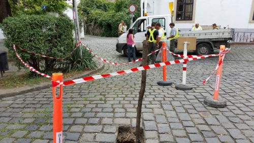 Lezárták a Péter Pál utcát