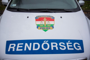 Élettársát bántalmazta