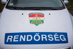 Lejáratta volt munkahelyét